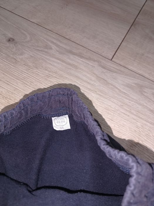 Spodnie dresowe Smyk r 98