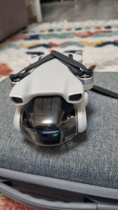 Дрон dji mini 3 ідеал, сумка , 2 акб