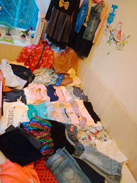 Zestaw paka ubrań  98-104 (55 sztuk)