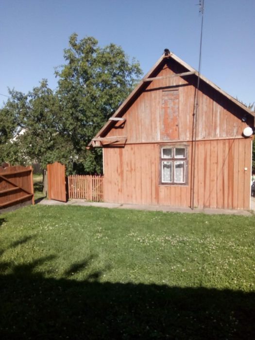 Продаж земельної ділянки з будинком
