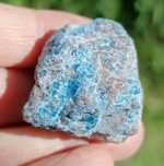 Apatyt bryłka naturalna kamień minerał