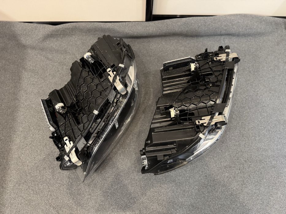 Фари BMW X3, X4 ( G01, G02 ) комплект Adaptive LED з блоками