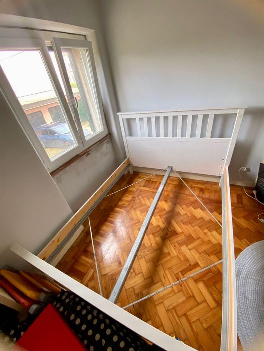Estrutura de cama Ikea