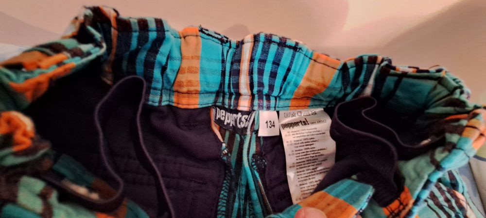 Krótkie spodenki chłopięce rozm.128