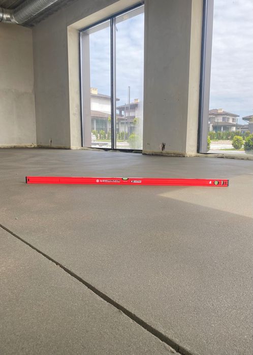 Напівсуха стяжка машинним способом