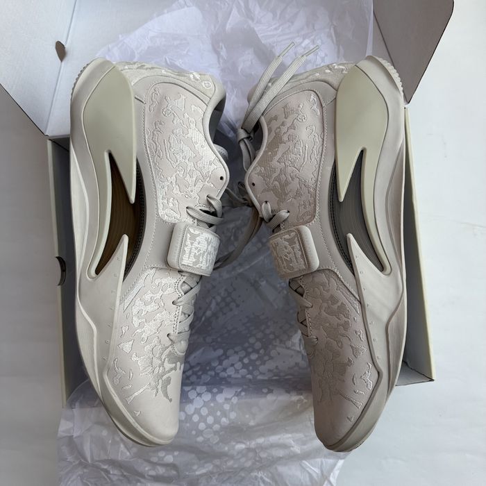 Басткетбольні кросівки Jordan Zion 3 SE (Розмір 51.5) FN1714-040