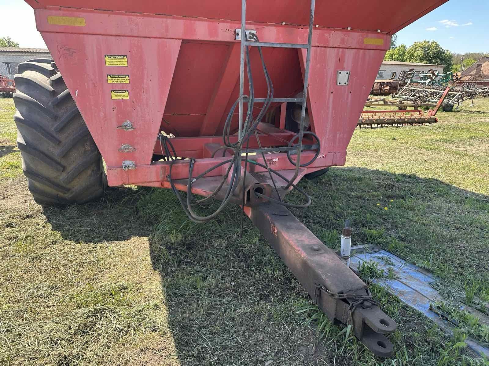 Бункер перегружатель зерна Ez-Trail 860