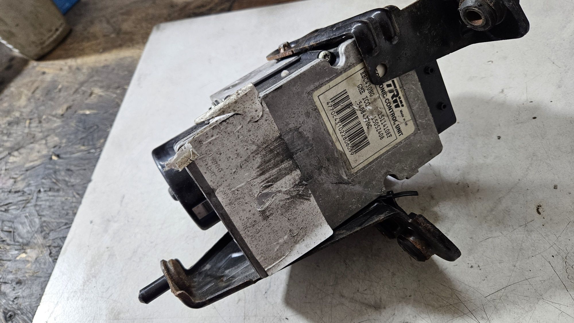 Pompa hamulcowa abs z28net 2.8 v6 opel vectra c signum TRW