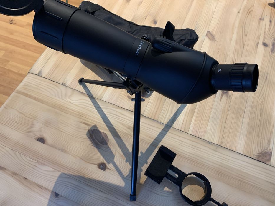Telescópio 20-60x60 com bolsa tripe e suporte para telemovel