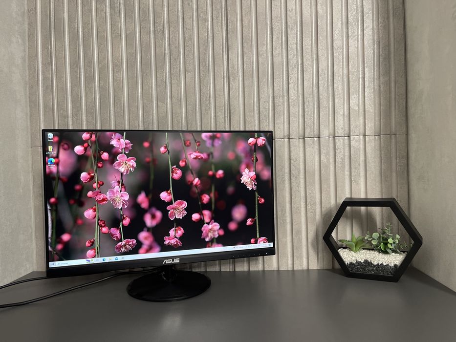 Стильний Монітор 24 дюйми Asus 249  full hd