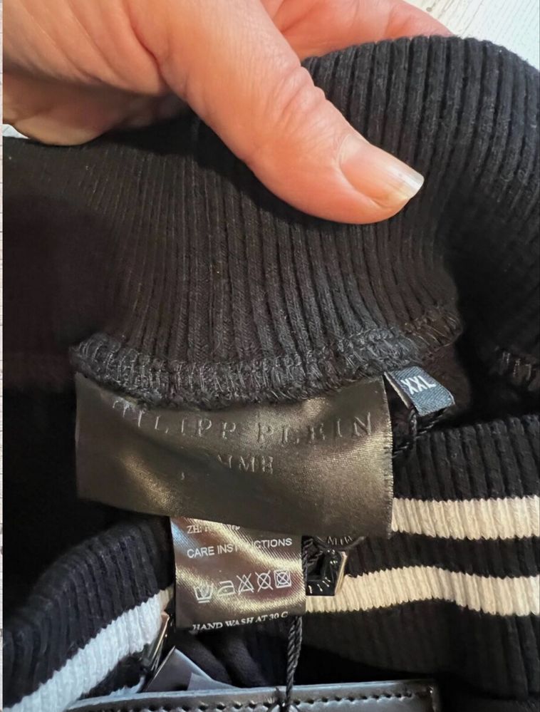 Стильні шорти бермуди Phillip Plein