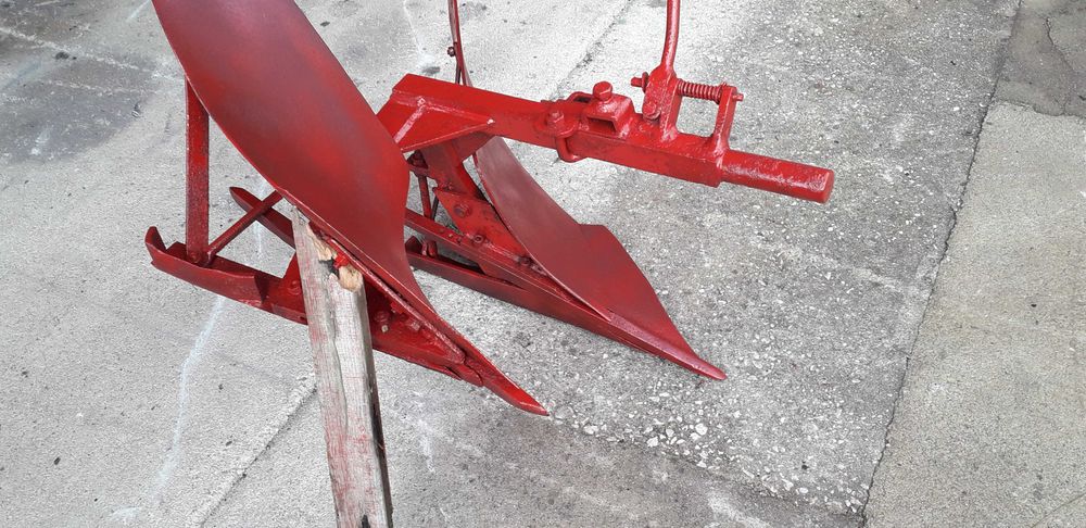 arrancador de batatas e charrua para trator pasquali