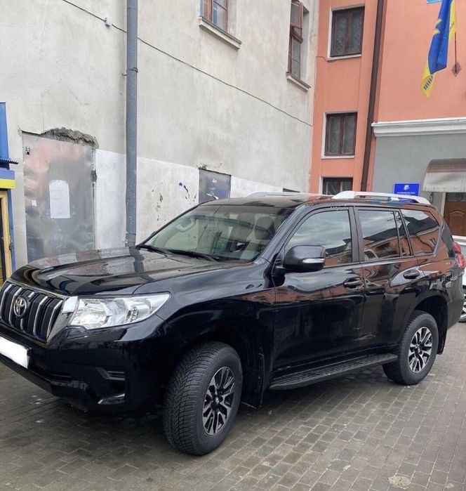 Прокат, оренда авто, подобово Рівне Toyota Land Cruiser Prado 2022