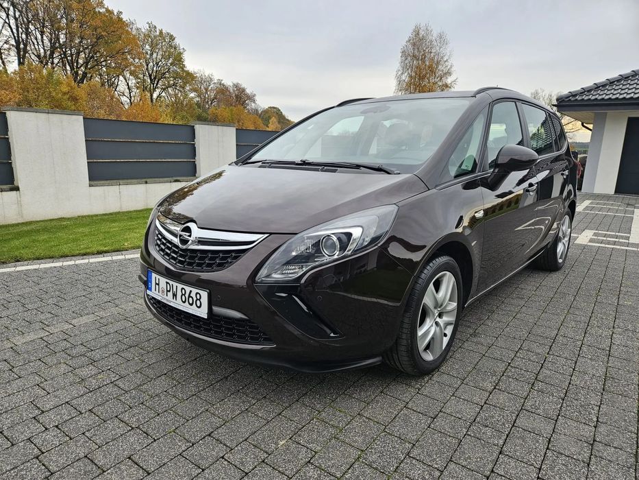 Opel Zafira Zafira C 2.0 CDTI 2012r BiXenon Led 2kpl kół piękna z Niemiec