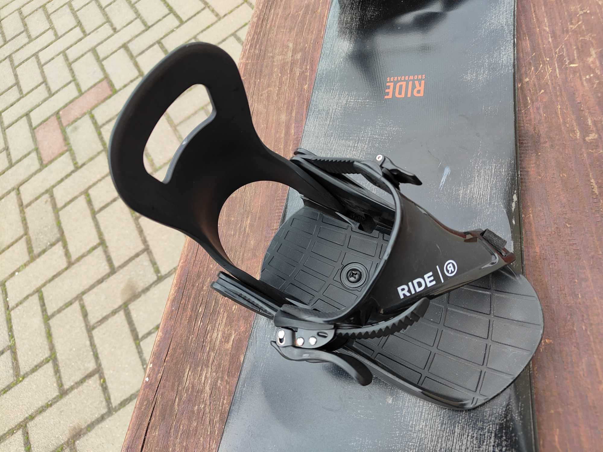 Deska snowboardowa 110 Ride Loweride + wiązania Snowboard 110