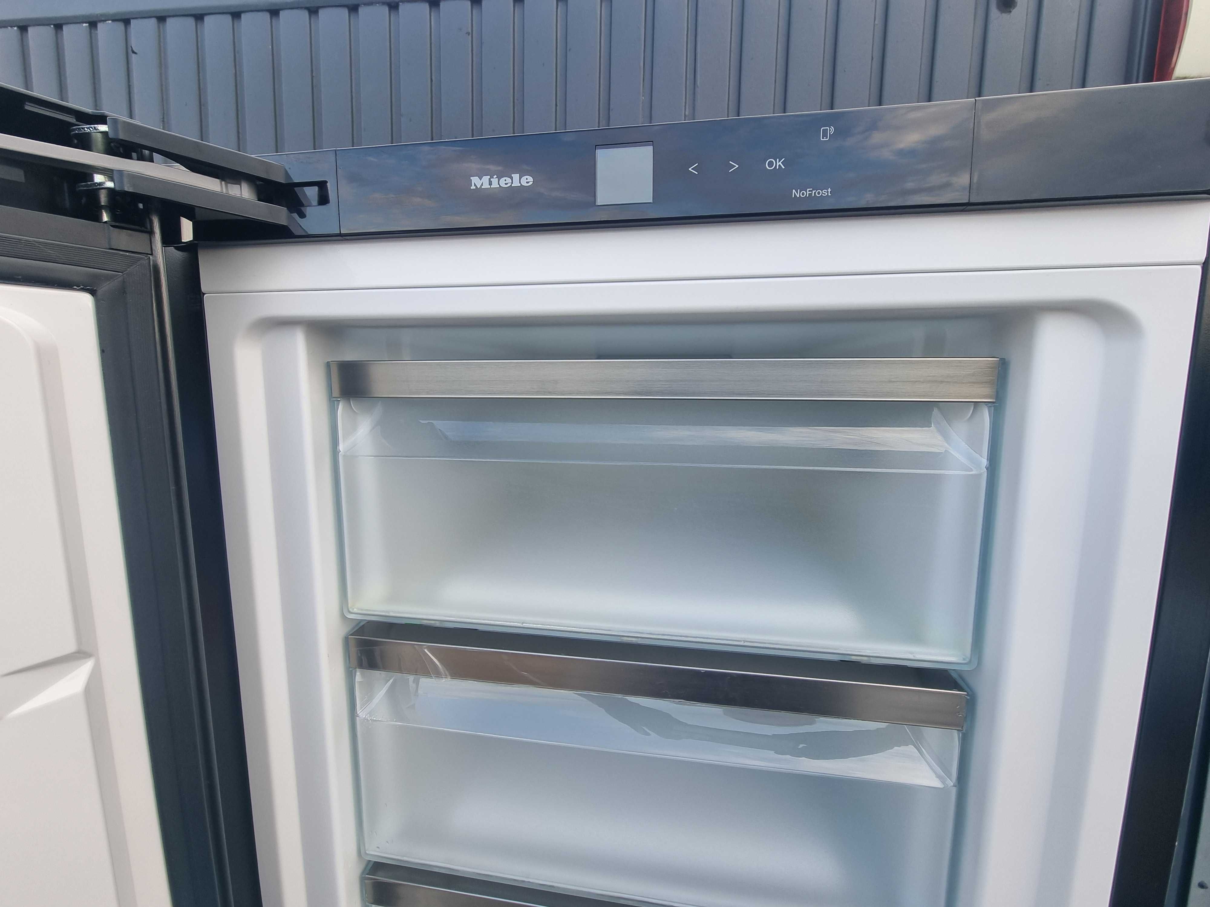 Zamrażarka Miele FNS 4782 E, Blacksteel, NoFrost, VarioRoom JAK NOWA