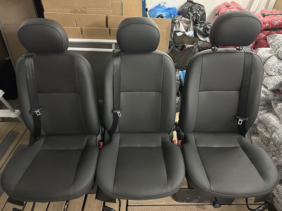 Сидения в хорошем состоянии на все виды авто