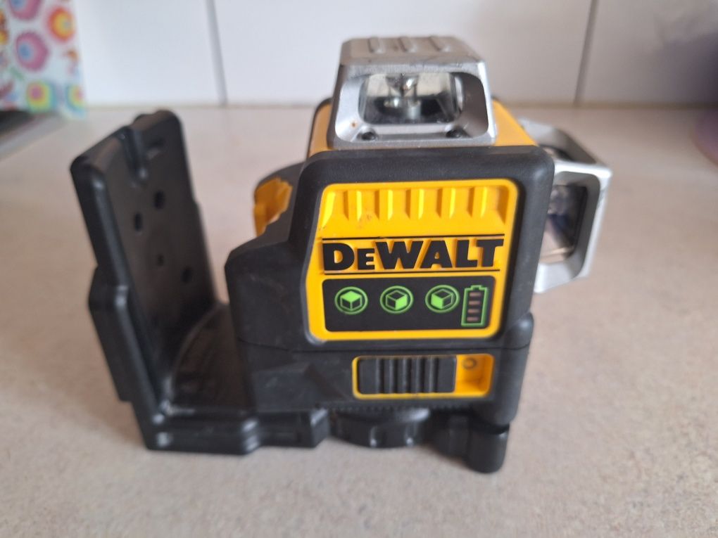 Laser dewalt dce 089g