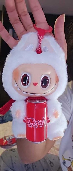 Labubu с Coca-Cola. Коллекционная редкость.В НАЛИЧИИ !!!