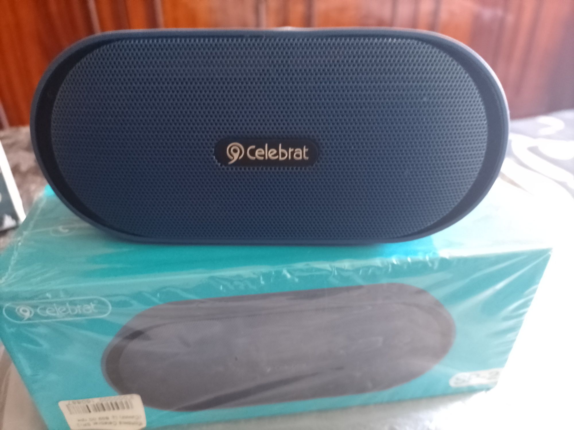 Продается блютуз калонка Celеbrat