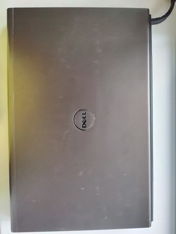 Продам ноутбук робочу станцію Dell precision P10E