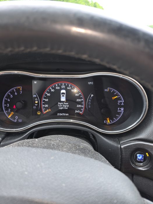 Jeep grand cherokee wk2 3.6 lpg