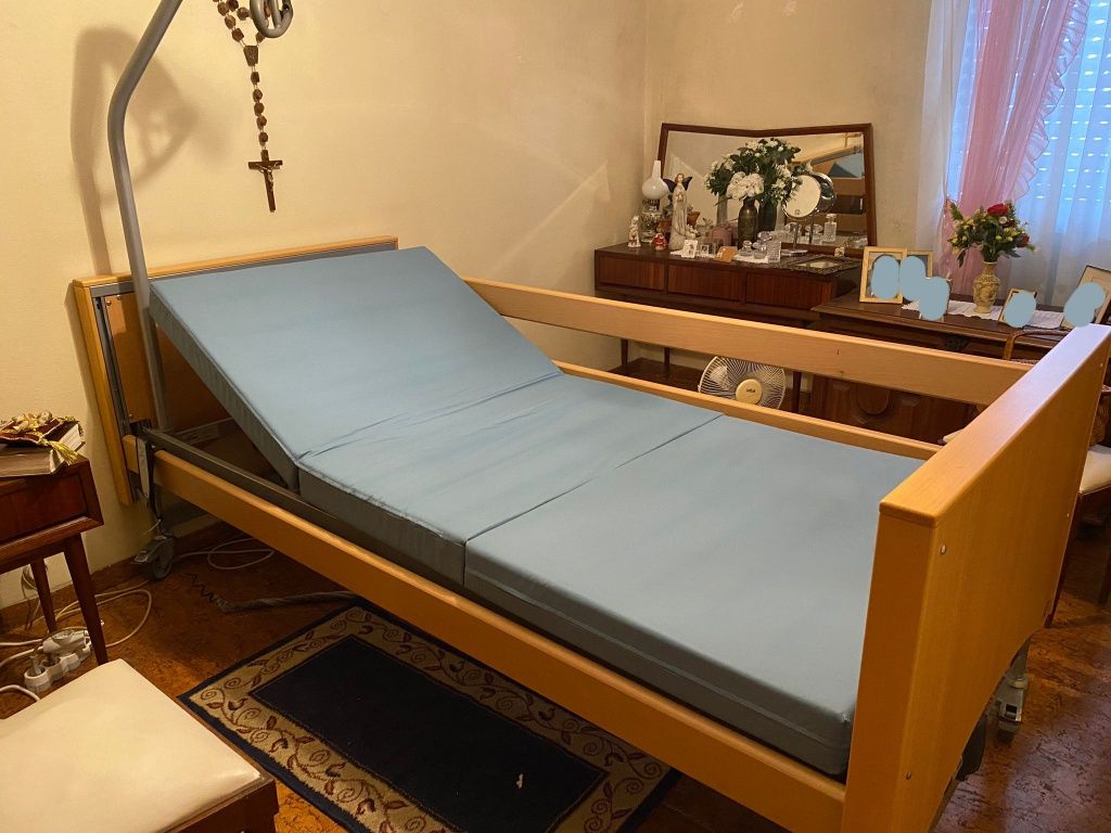 Cama articulada elétrica com colchão