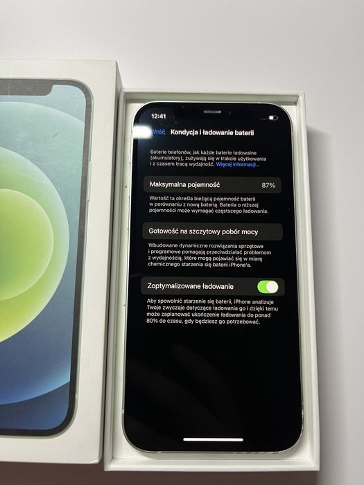 Iphone 12 87 % kondycja baterii + etui + kabel ladowania. Pełen zestaw
