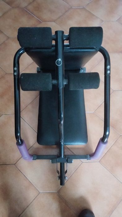 Aparelho de ginástica (abdominais)