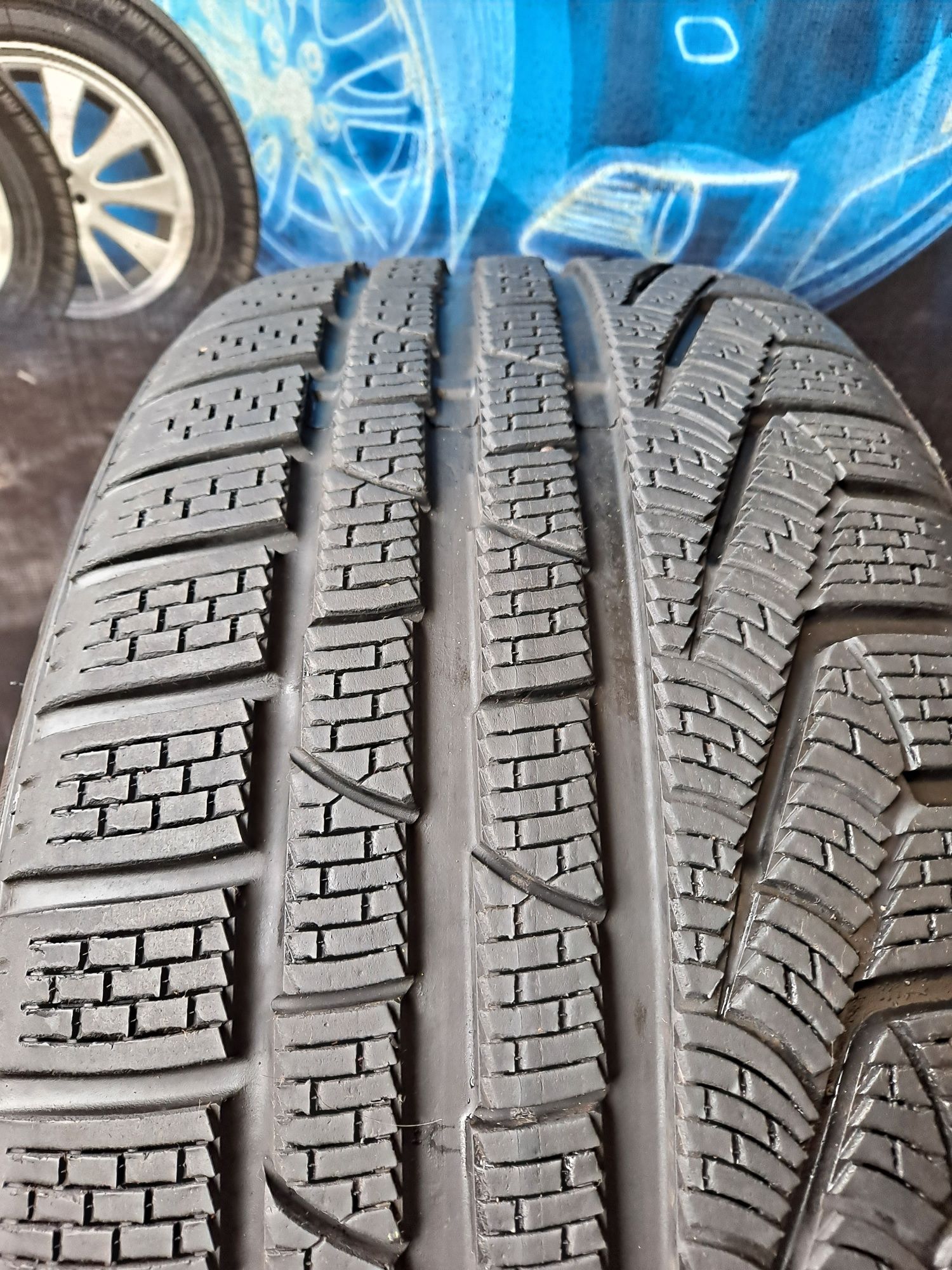 245/35/20 91V Opona zimowa Pirelli Sottozero  jak Nowa 8.5mm