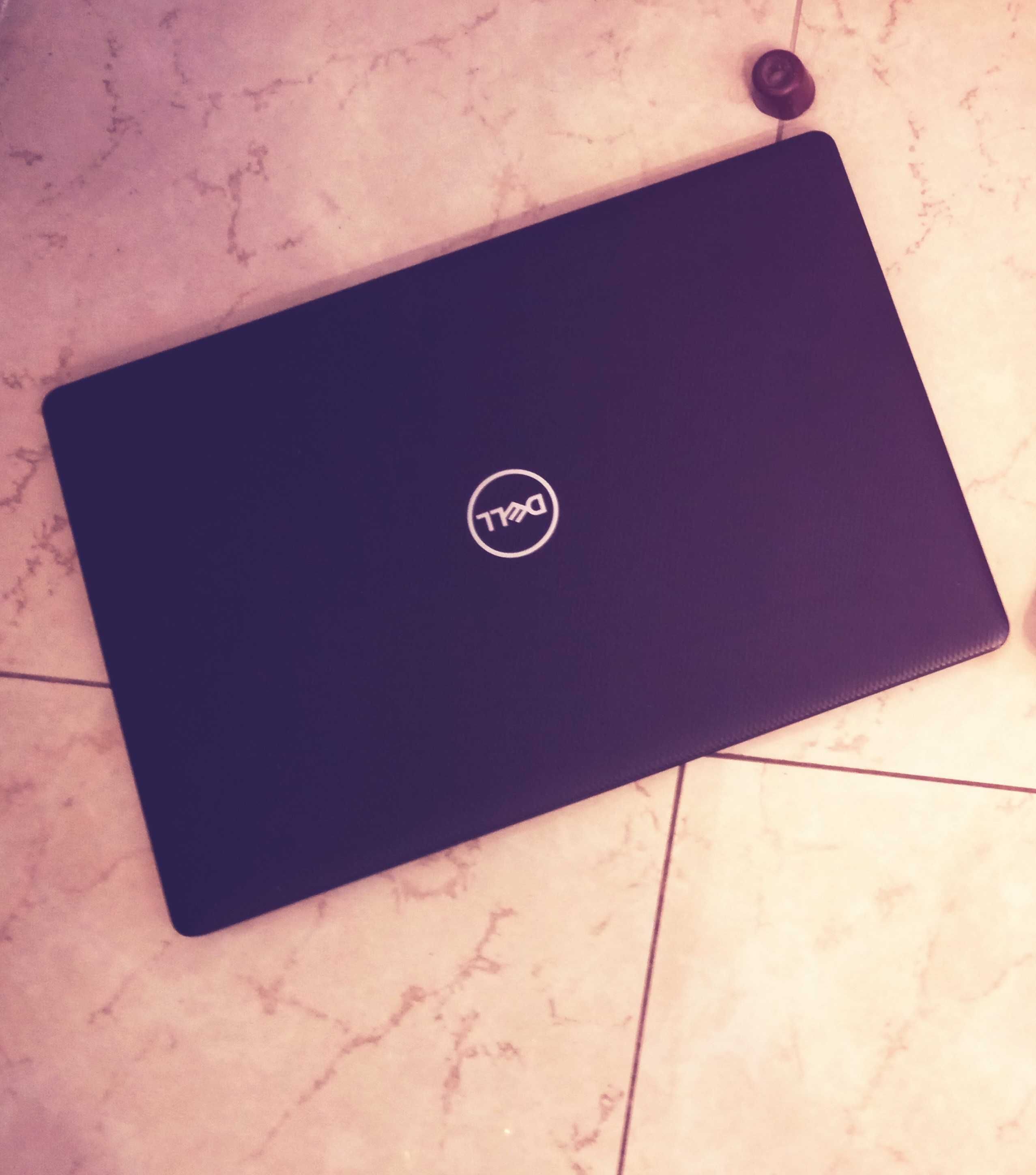 Dell Inspiron 3595 AMD