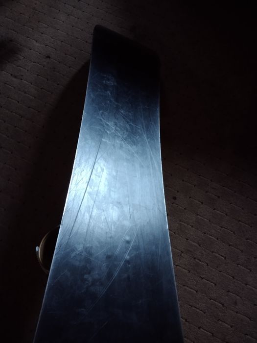 Deska snowboardowa B-SIGQAR o długości 145 cm