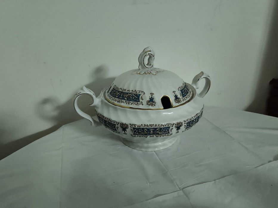 Conjunto de louça Inglesa Vintage - Rialto Ironstone Ware By Myott
