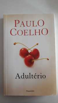 Livro Adultério, de Paulo Coelho. Em bom estado