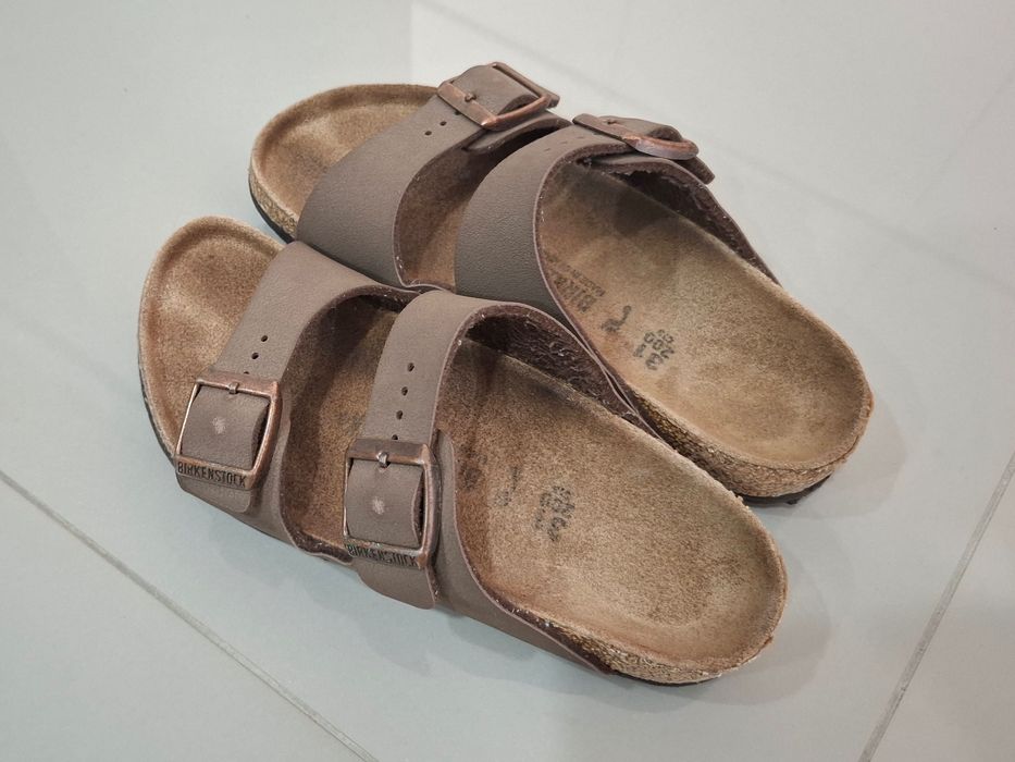 Chinelo BIRKENSTOCK (Tamanho 31)