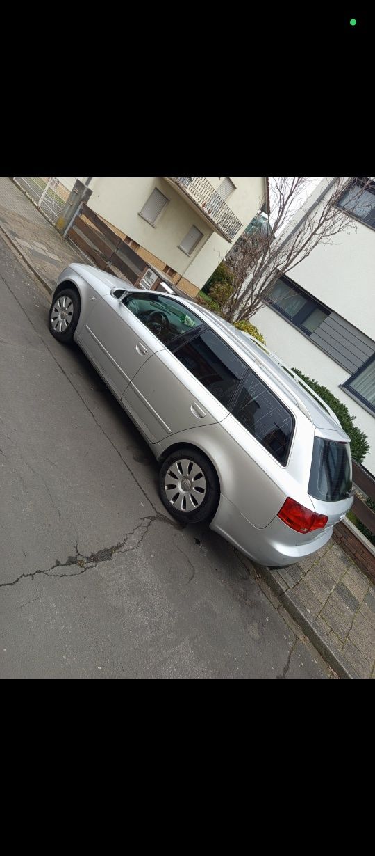 Audi A4B7 2.0 140KM