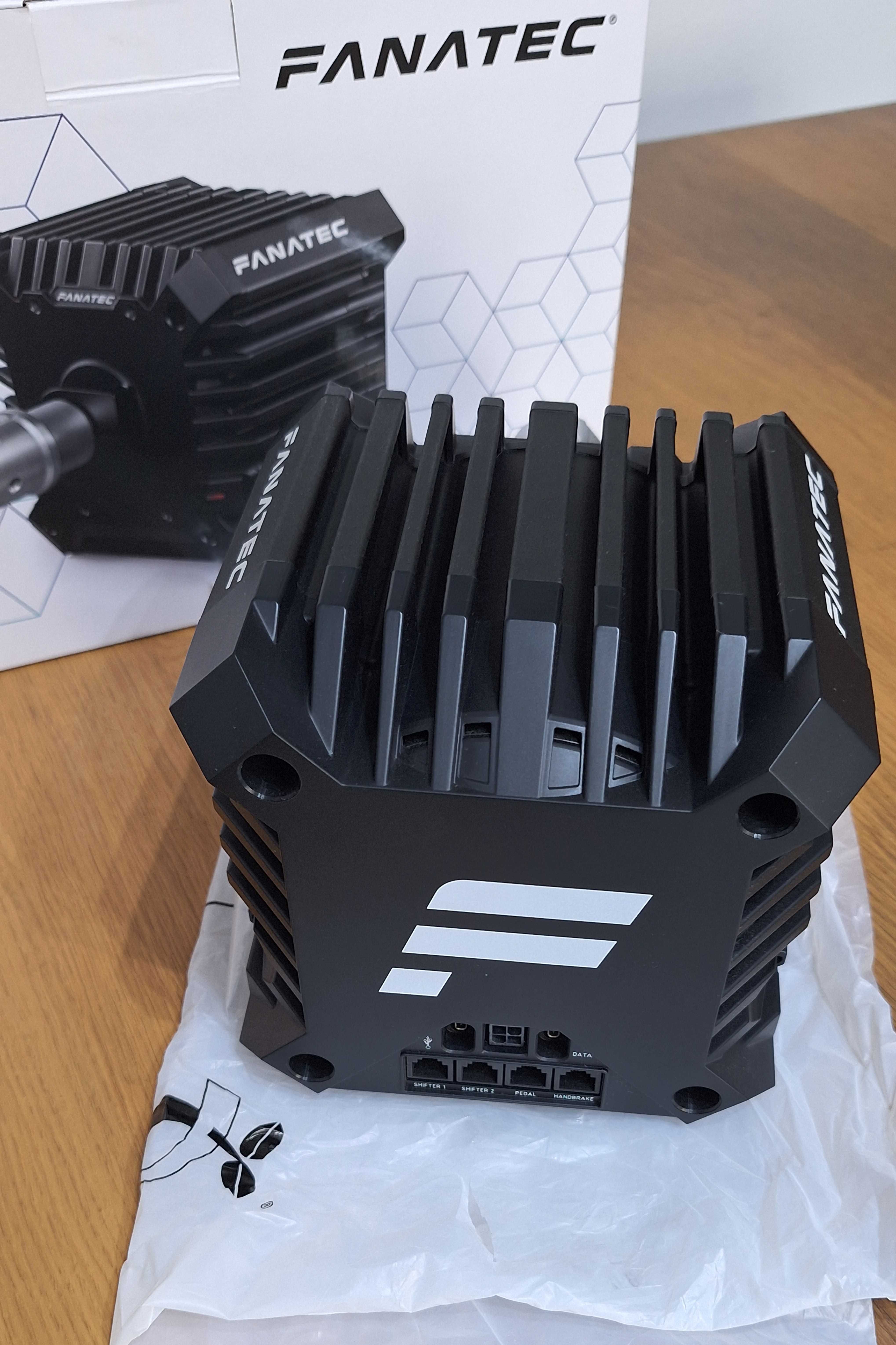 Fanatec CSL DD 8NM + CSL Elite St. Wheel WRC + ClubSport Pedals V3