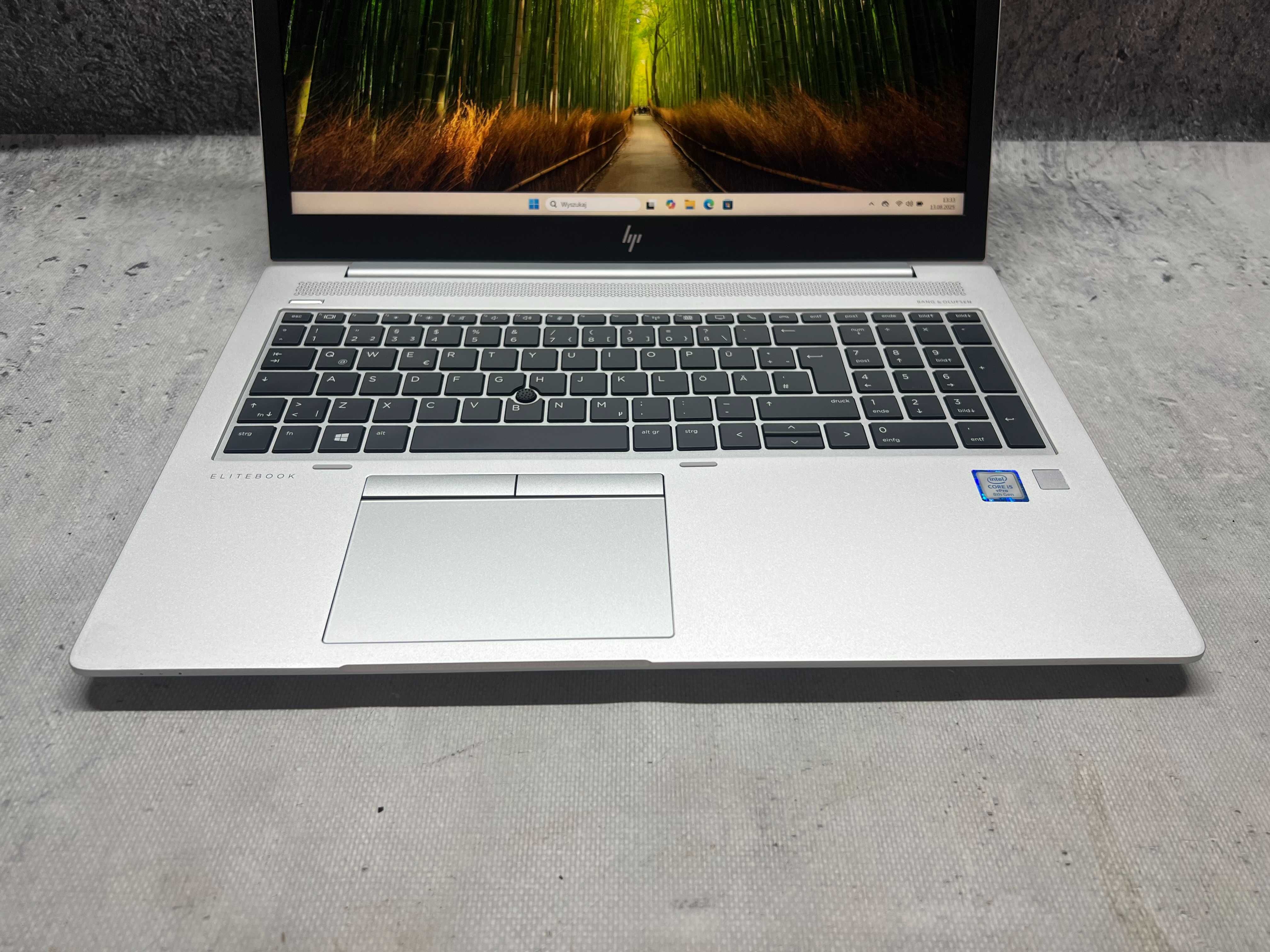 HP EliteBook 850 G5 / i5 8350u 3.6GHz / 8GB DDR4 / 256 SSD / 15.6 FHD