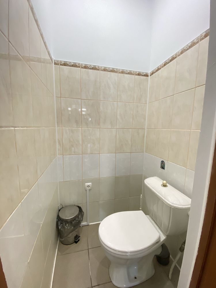 В Продажу нежитлове приміщення в Центрі / М. Морська