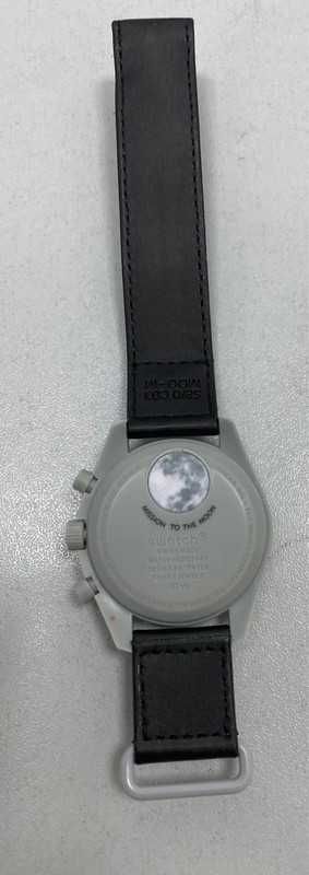 Omega x Swatch SO33M100 – Nocne Światło