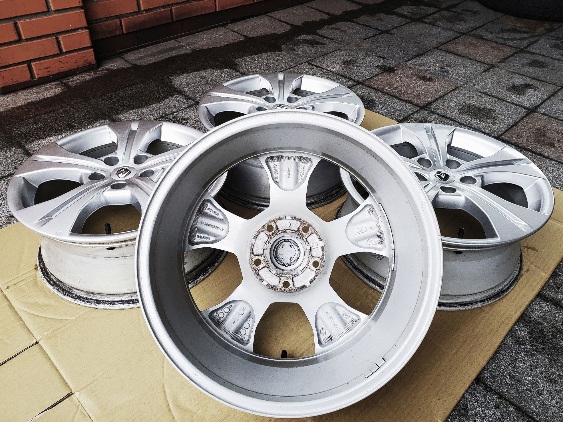 Диски R17 5x114.3 | 7J ET49 | Original Renault/Nissan/Honda/VW/Toyota