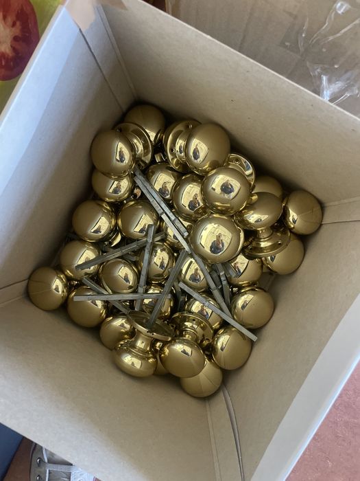 Macanetas puxadores dourados