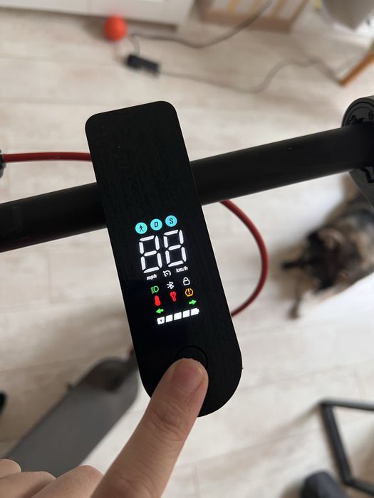 Електросамокат Xiaomi Mi Electric Scooter 4 Pro 2nd Gen