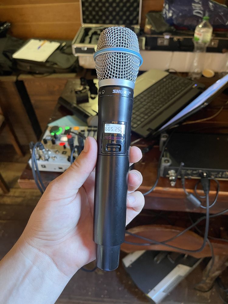 Радіомікрофон shure QLXD beta 87A у гарному стані!