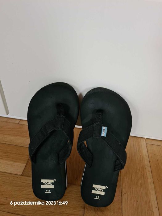 Toms y2 czarne klapki