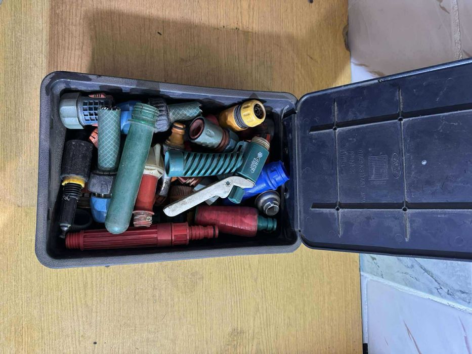 Zestaw złączek i końcówek do węży ogrodowych ~ ponad 30 szt.