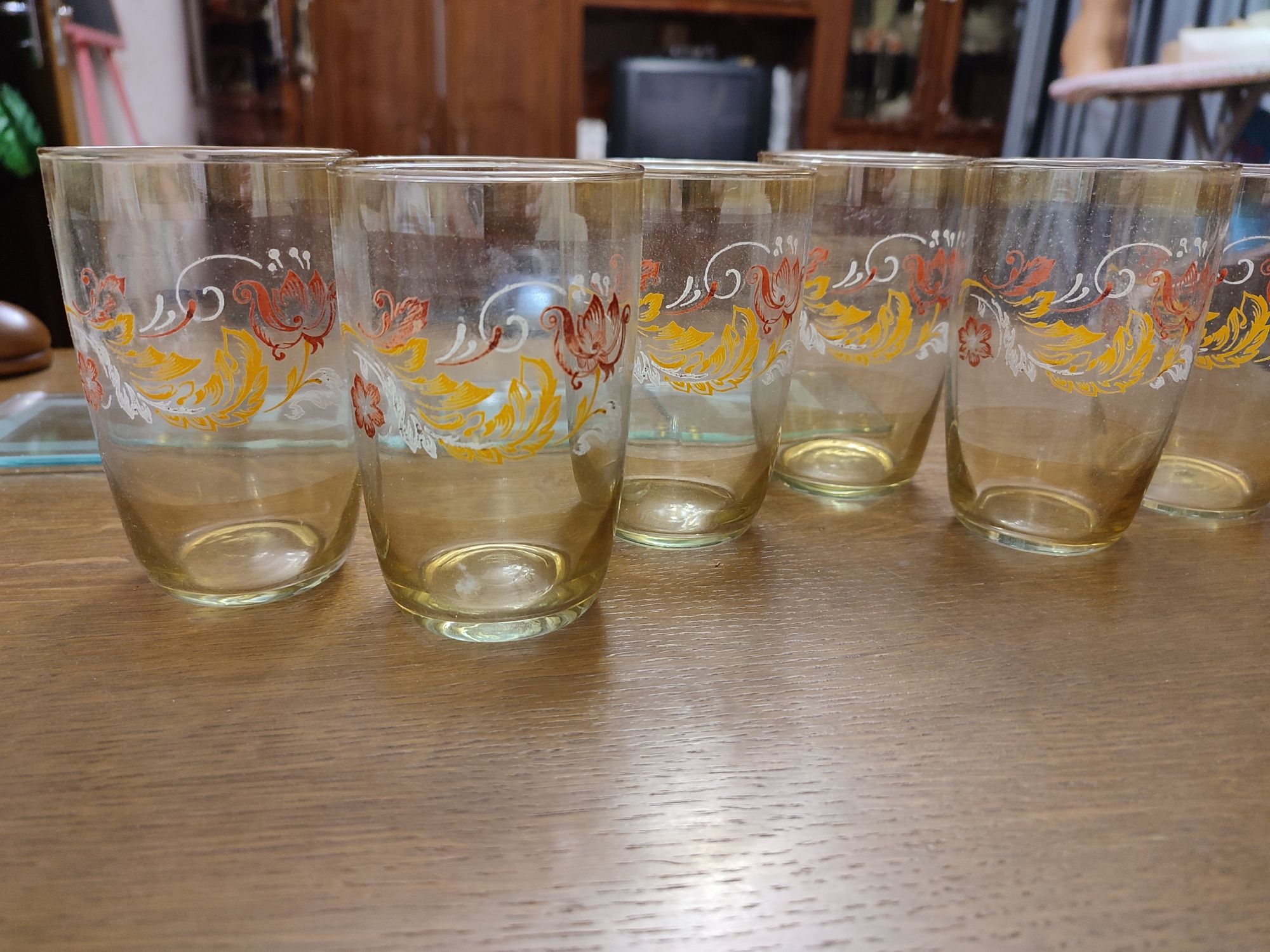 Набір склянок келихів стаканів склянки стакани келихи
