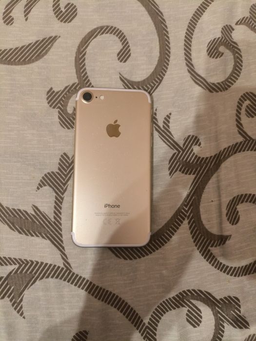 Iphone 7 32 GB в гарному стані 100%акб