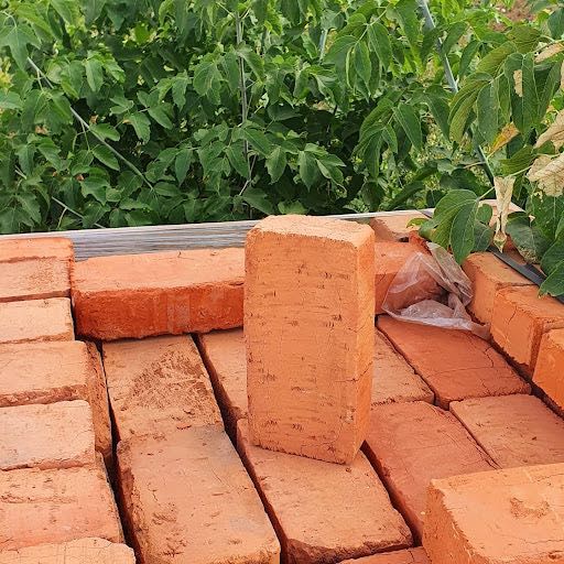 Продам б/у цеглу