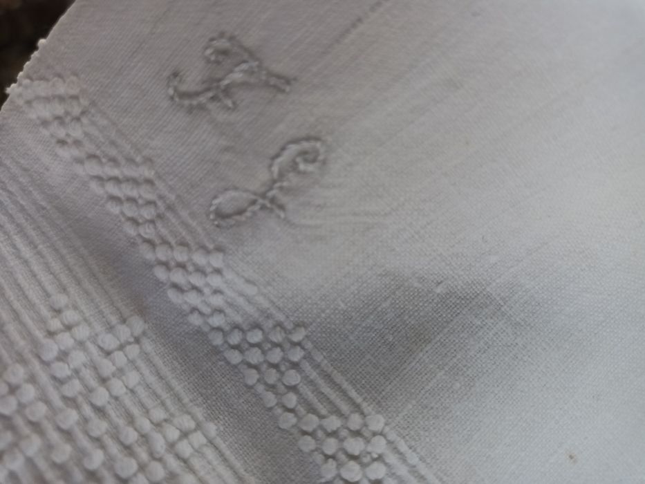 Belíssima toalha de lavatório